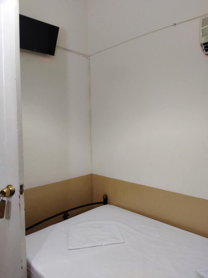 San Remo Hostel Αθήνα Εξωτερικό φωτογραφία